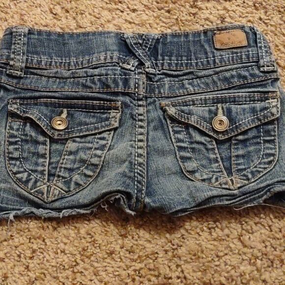 Jordache Girls size 5 ripped jean short shorts front back pockets distressed - Picture 3 of 6